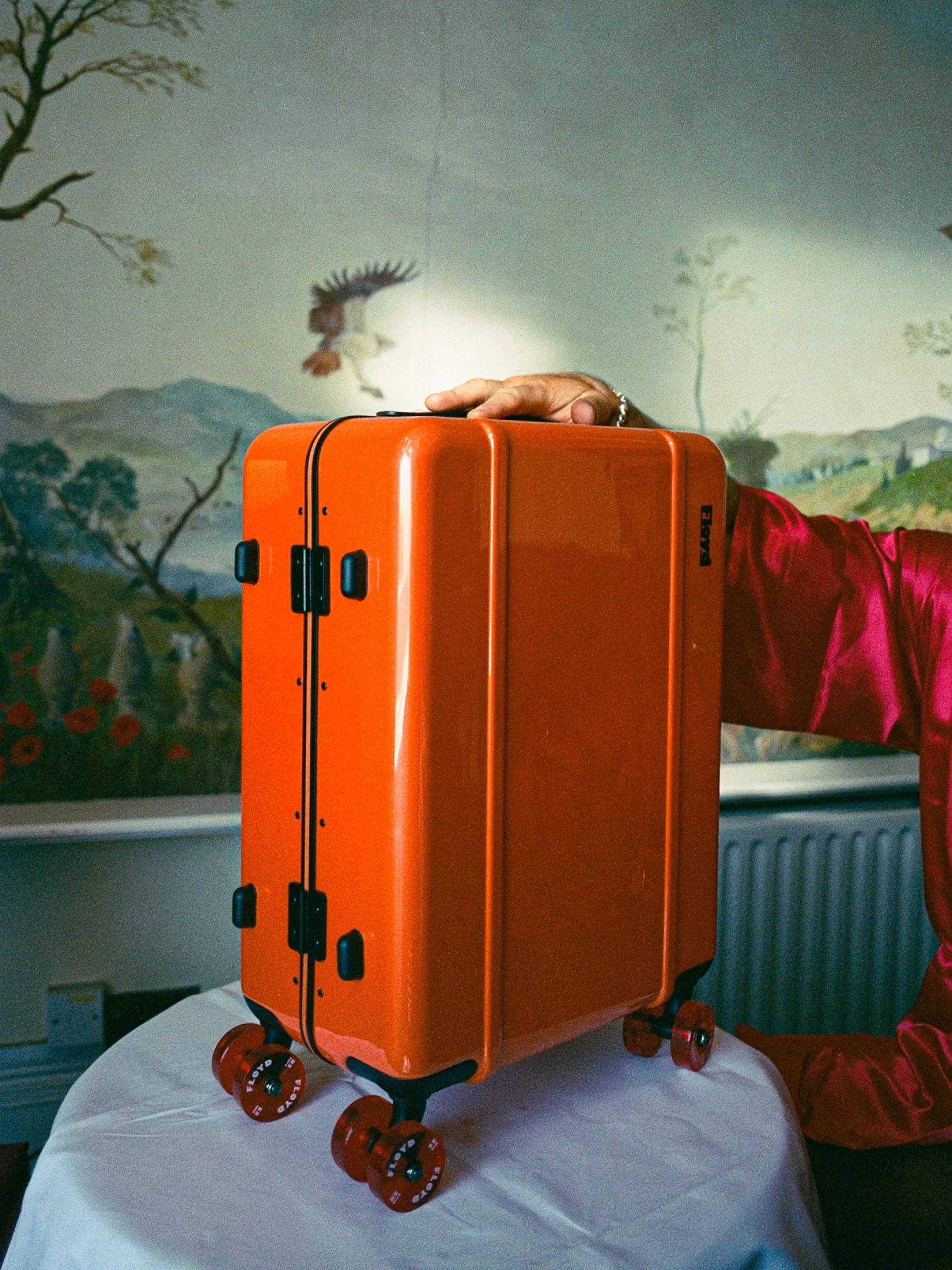 HOFF FLOYD CABIN - HOT ORANGE> Suitcases | Suitcases